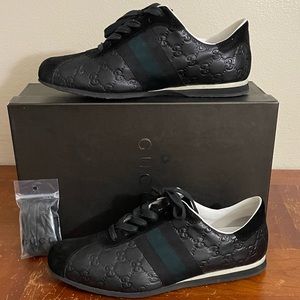 Gucci sneakers / shoes